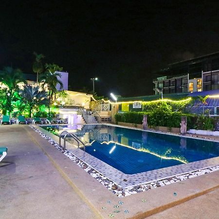 Natural Beach Hotel Pattaya Bagian luar foto