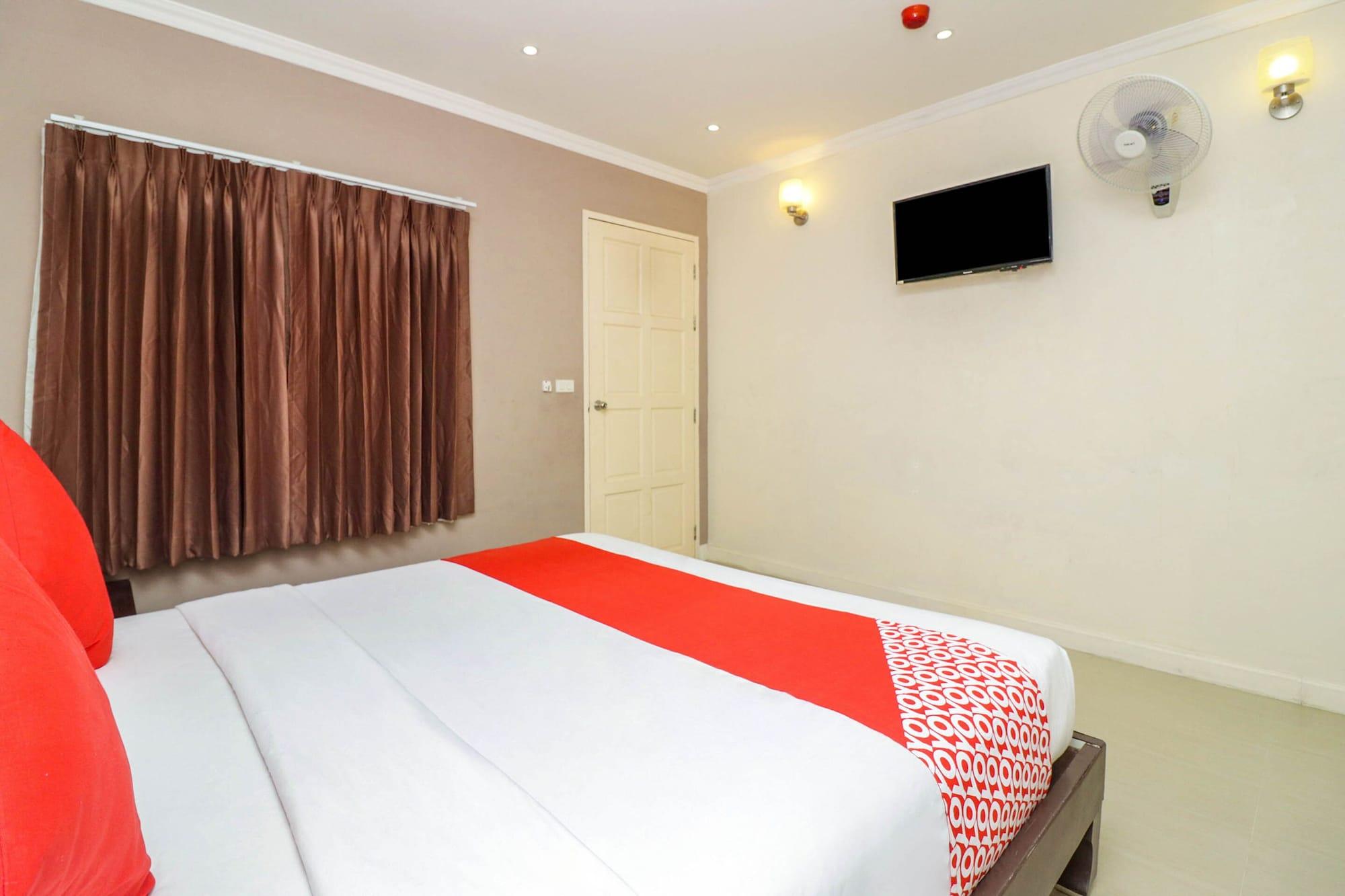 Natural Beach Hotel Pattaya Bagian luar foto