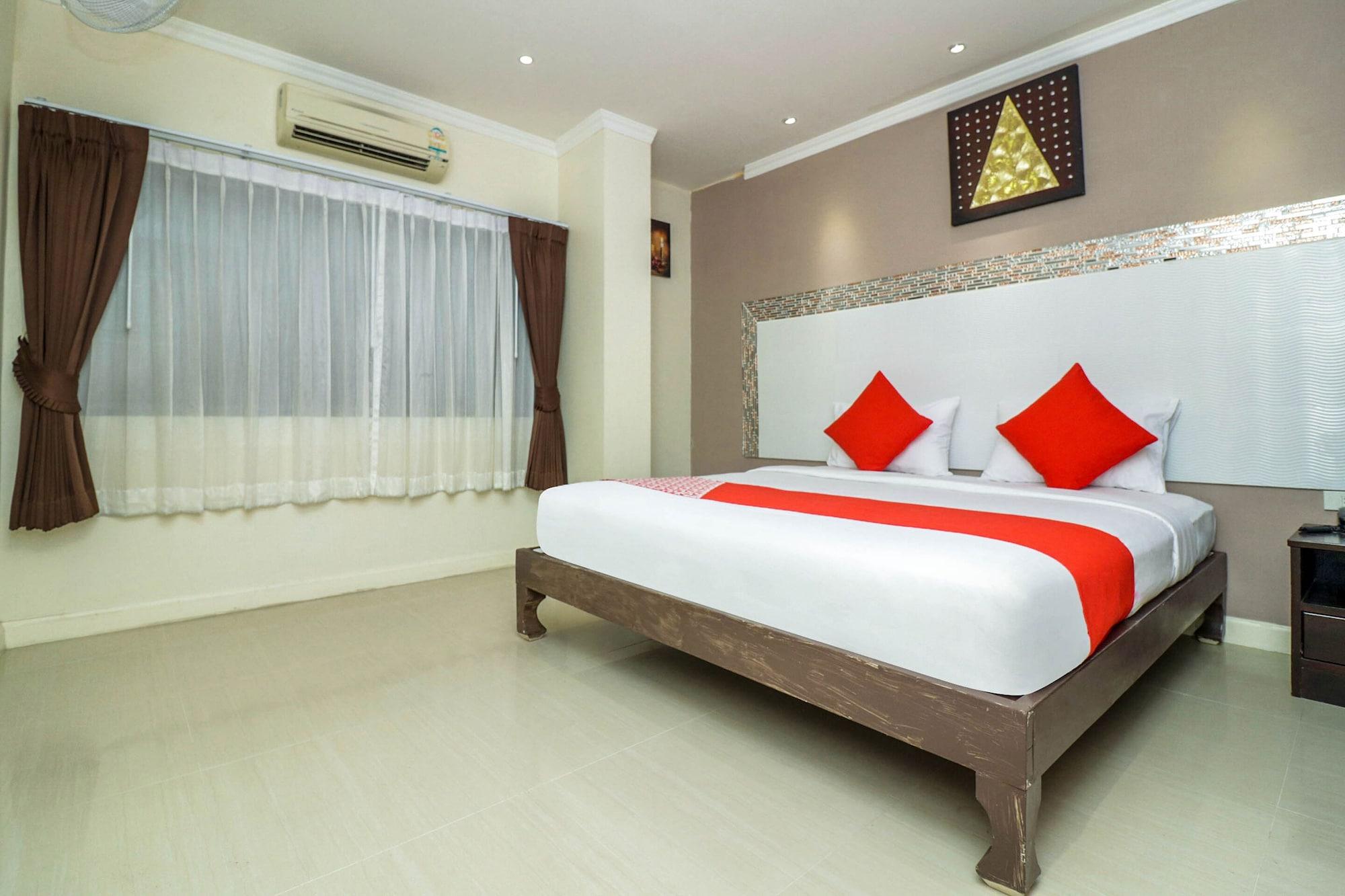 Natural Beach Hotel Pattaya Bagian luar foto