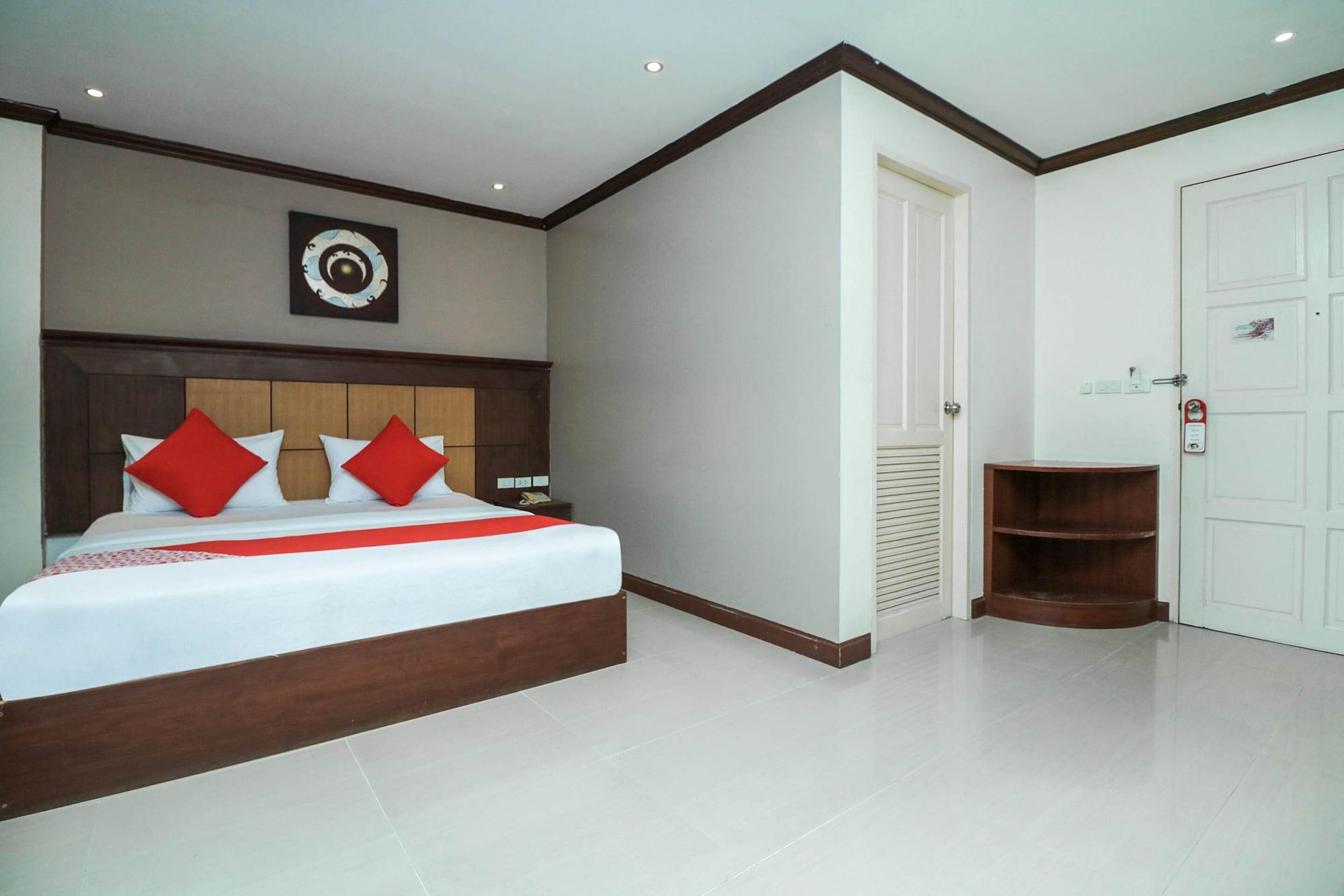 Natural Beach Hotel Pattaya Bagian luar foto