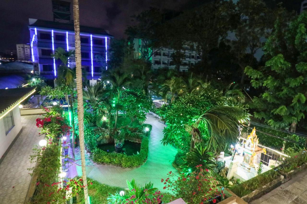 Natural Beach Hotel Pattaya Bagian luar foto