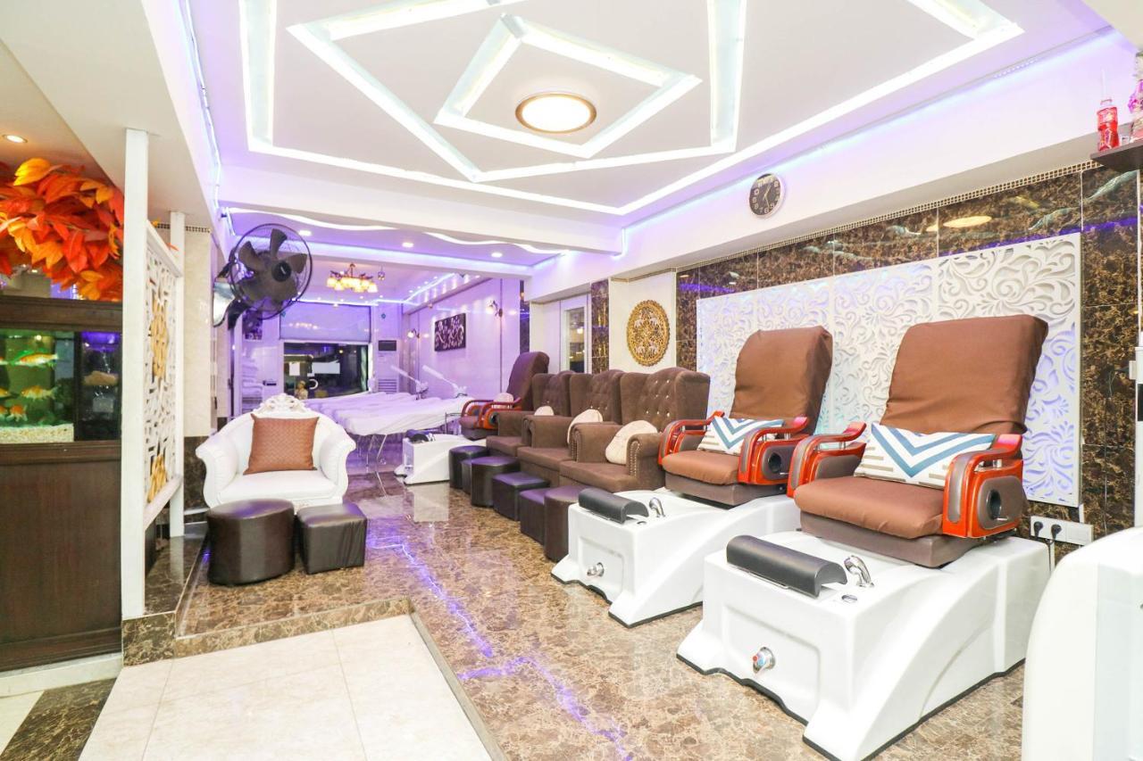Natural Beach Hotel Pattaya Bagian luar foto